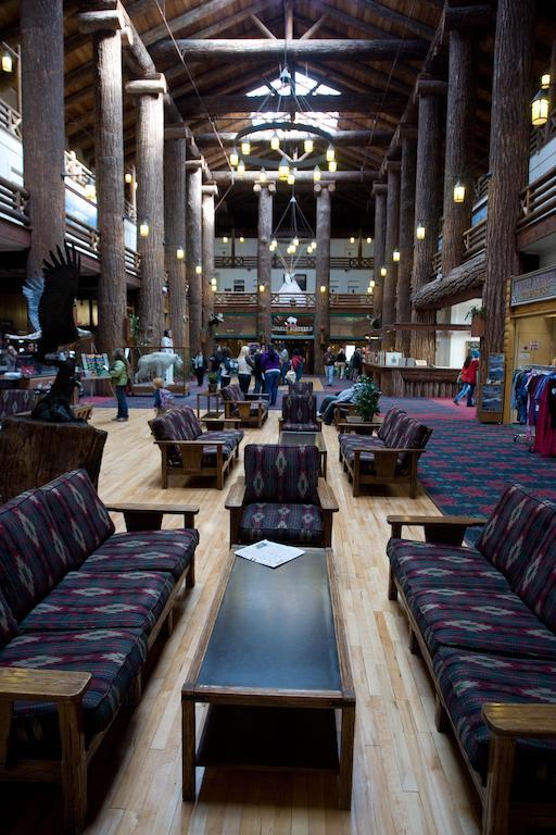 Glacier Park Lodge East Glacier Park Village Eksteriør billede